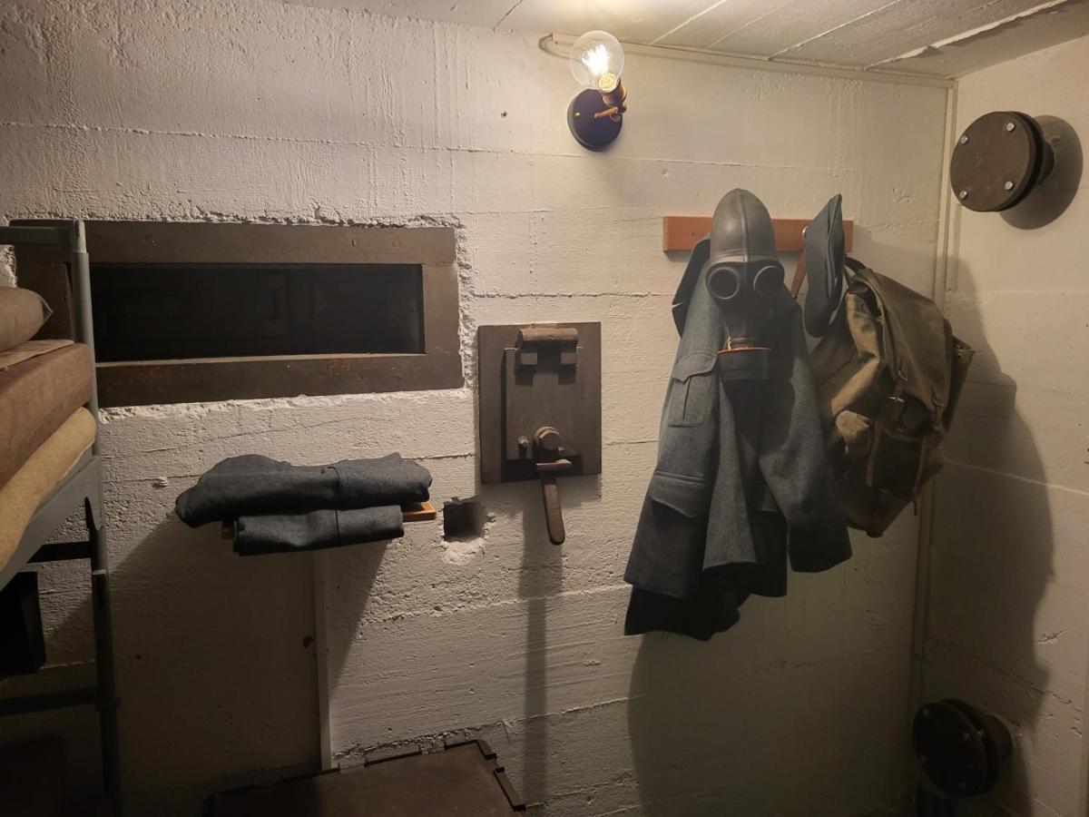 Swiss Army Camping Night / Militaerbunker St. Margrethen Eksteriør bilde